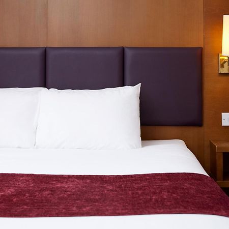 Crossroads By Chef & Brewer Collection Hotel Weedon Bec Ngoại thất bức ảnh