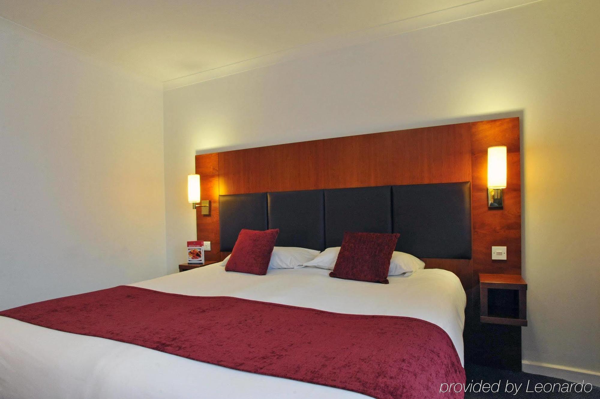 Crossroads By Chef & Brewer Collection Hotel Weedon Bec Ngoại thất bức ảnh